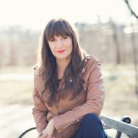 Headshot-Linda-Kay-Klein
